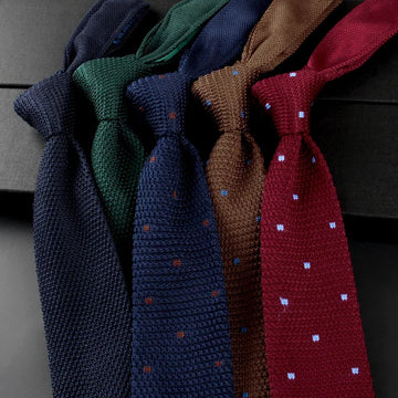 Strikket slips